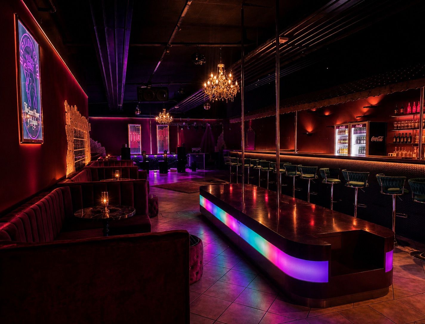 Bar & Lounge